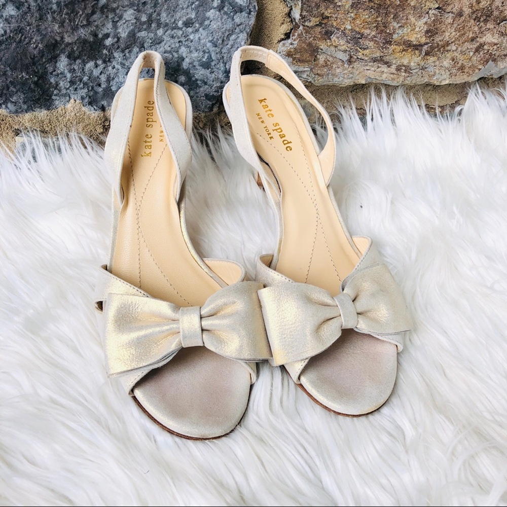 Kate Spade Bow Leather kitten heels. Size 7